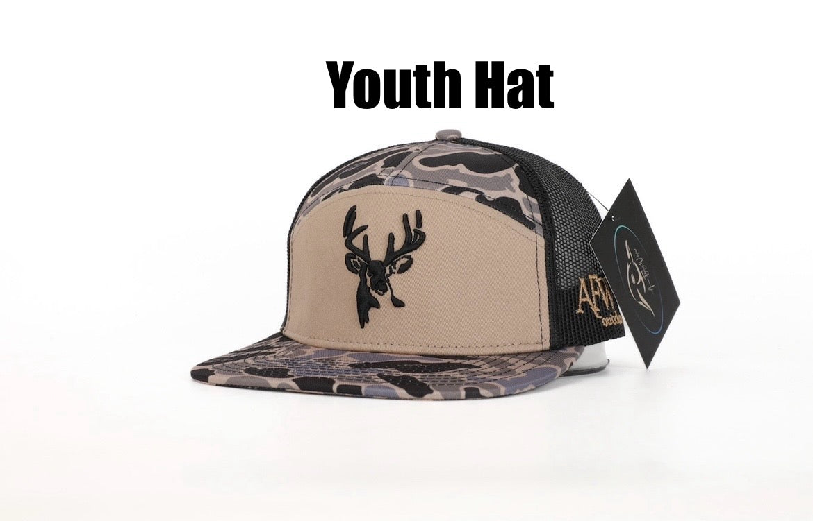 Youth 7 Panel Hardwoods-II 3 D Puff Deer Head w/ Black Mesh