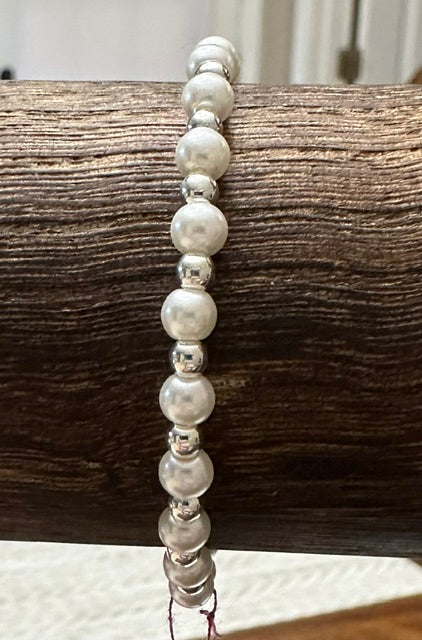 Miss Duchess Sterling Silver Pearl Bead Bracelet